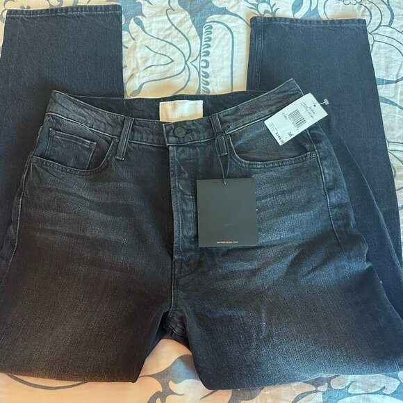 NWT MOTHER Tomcat Jeans in Lies, Lies, Lies Wash - Size 30 - Picture 1 of 6